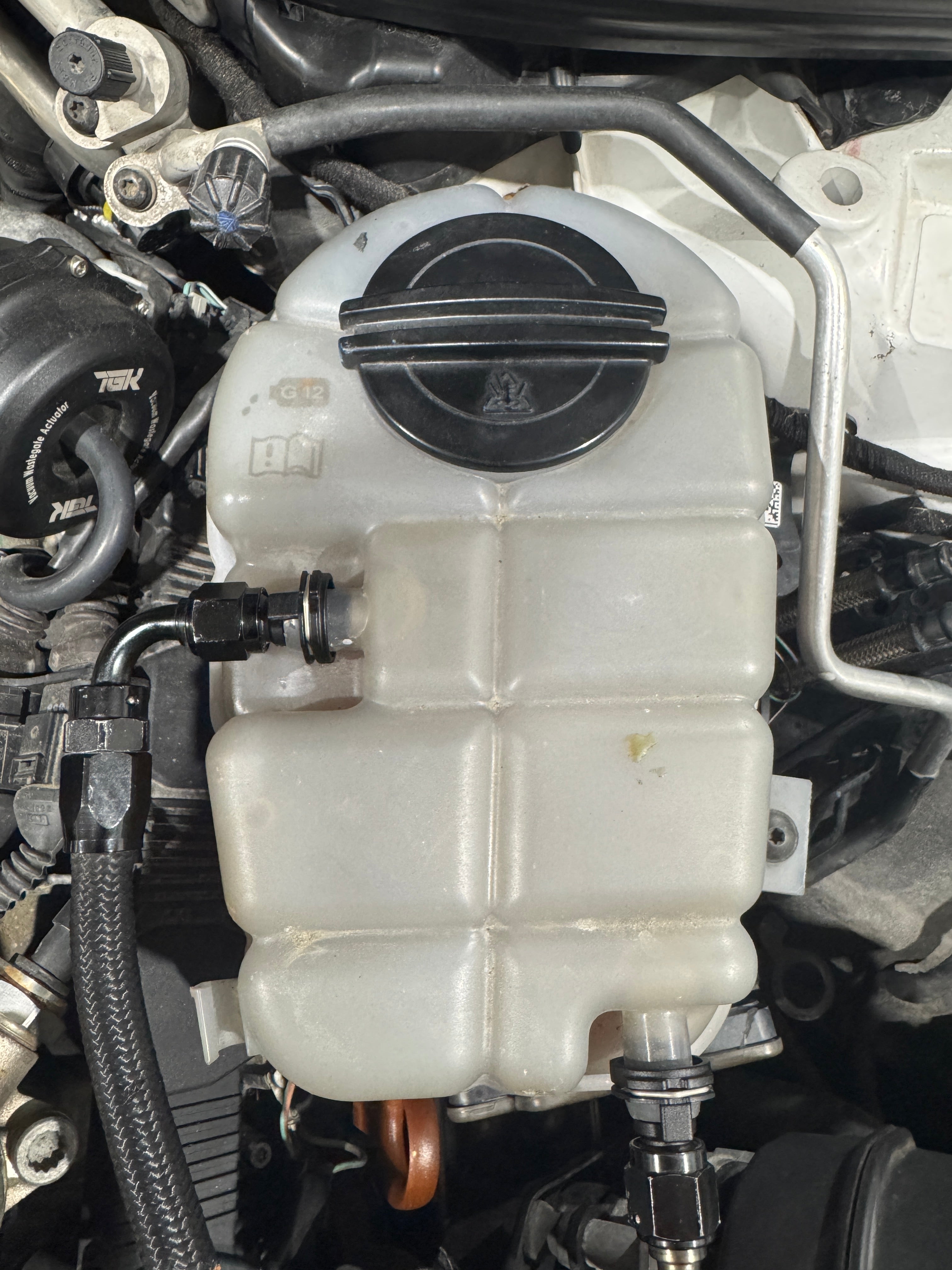 TGK Motorsport Audi Universal Coolant Adapter Fitting - 6AN Conversion